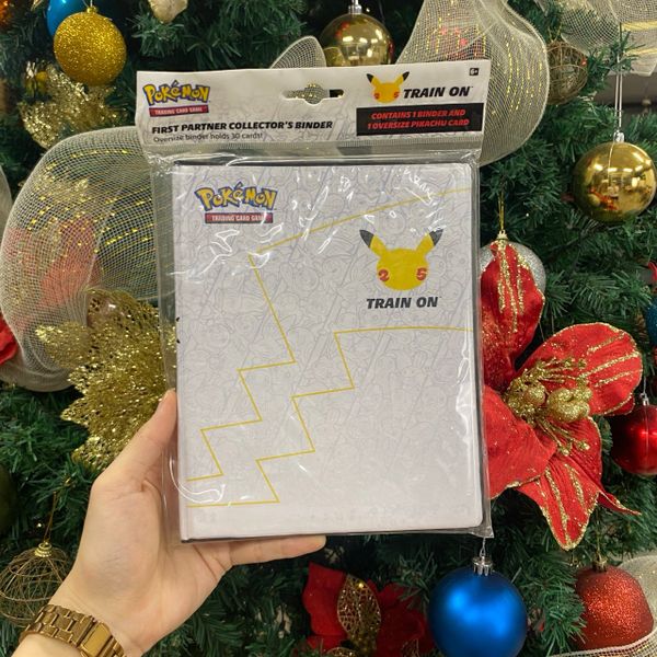 084 Album sưu tập Pokemon First Partner Collector's Binder - Nguyên seal