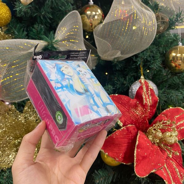 030 Hộp đựng bài Ultra Pro -Relic Knight Malya - Bạc Màu