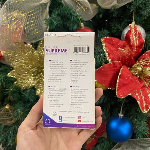 029 Bọc bài Small size Supreme UX Regular - White - Rách Bao Bì