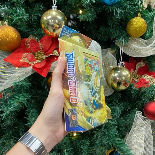 077 Hộp thẻ bài Pokemon Sword & Shield - CINDERACE - Theme Deck - Bạc màu