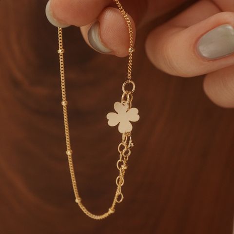 CLOVER LEAF SATELLITE BRACELET