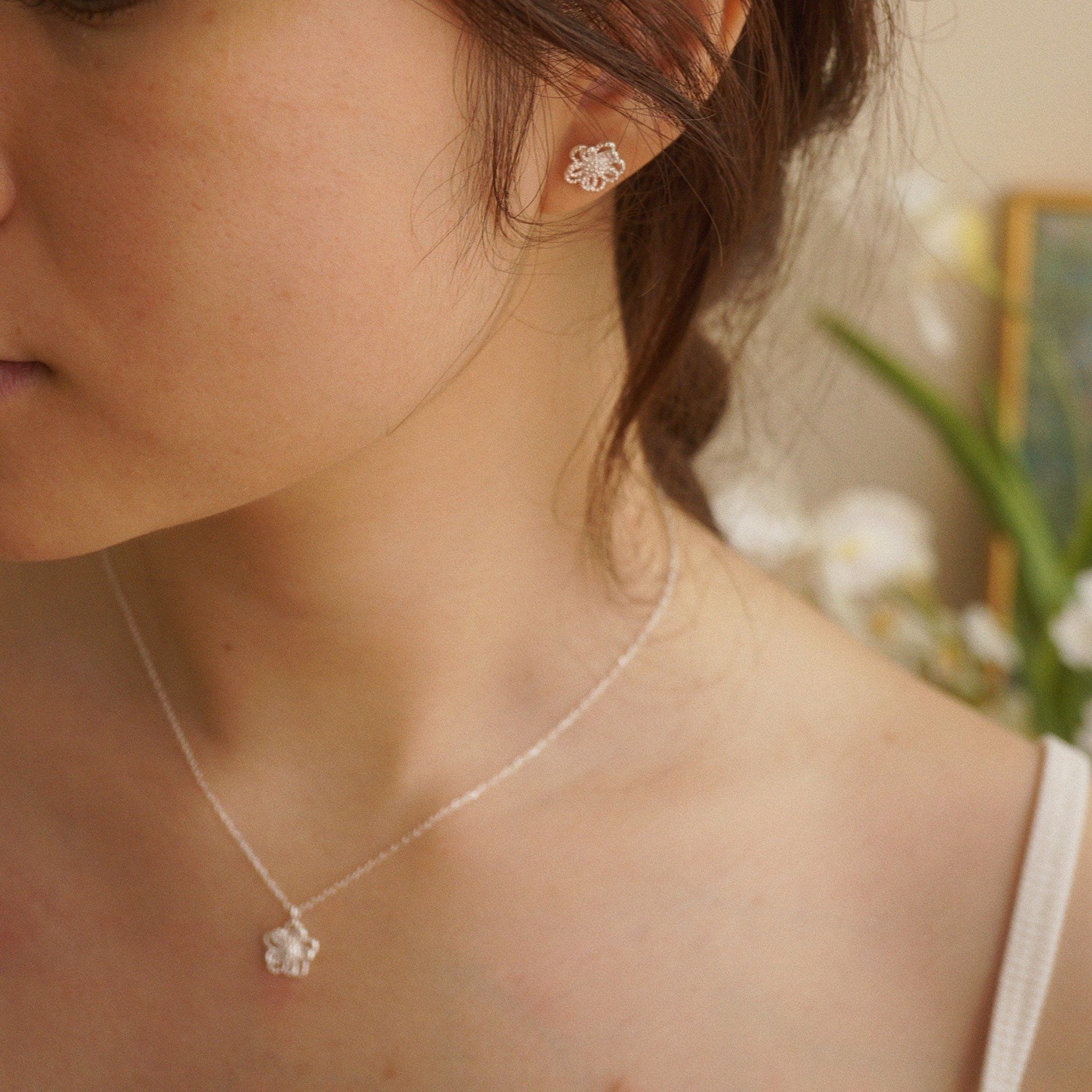  FLOWERLACE NECKLACE (S) 