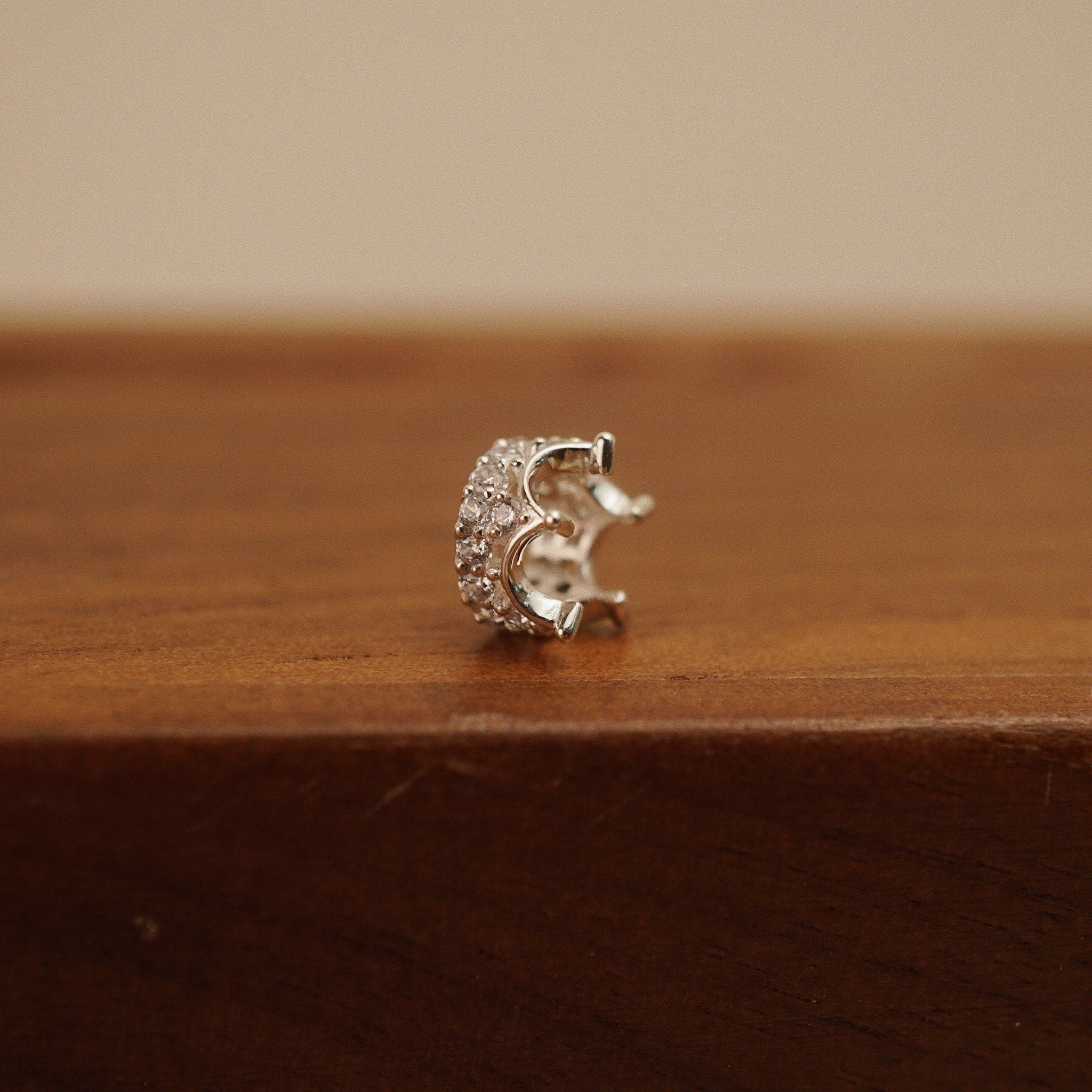 IMPERIAL CROWN NECKLACE (S) 