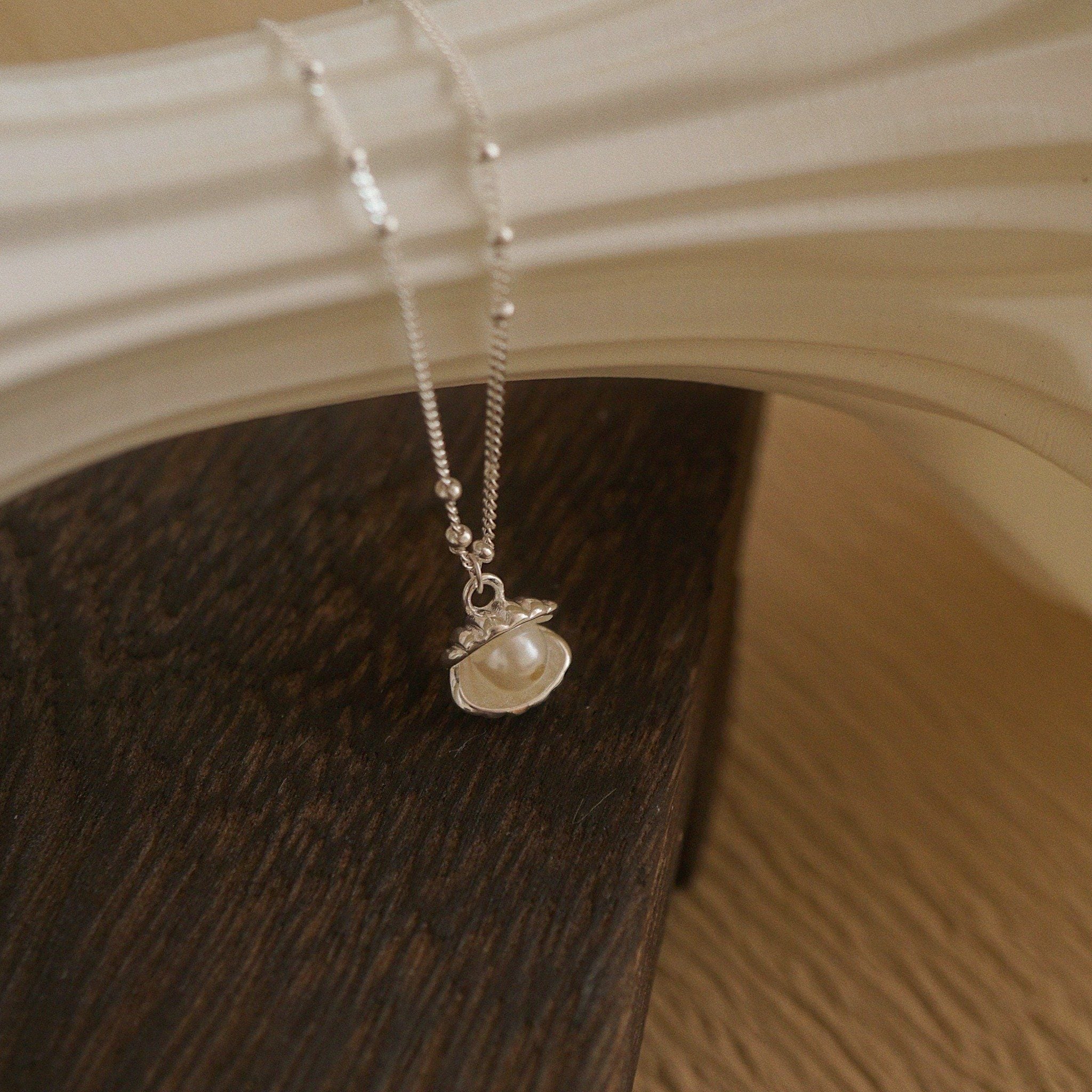  HIDDEN PEARL NECKLACE (S) 