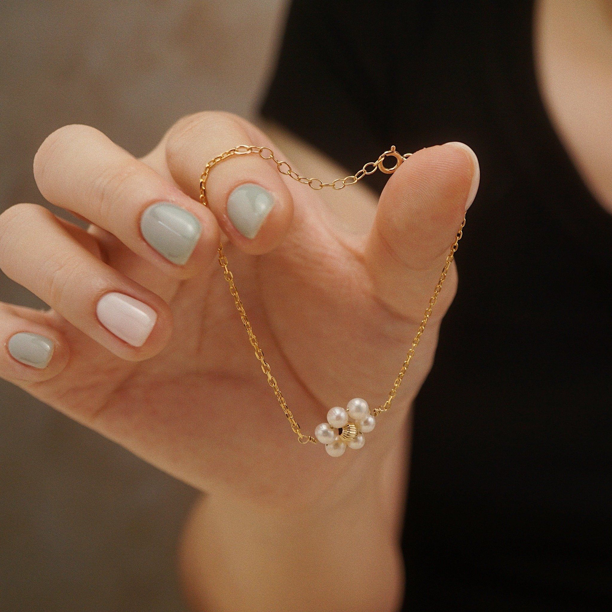  FLOWER PEARL ORBIT BRACELET 