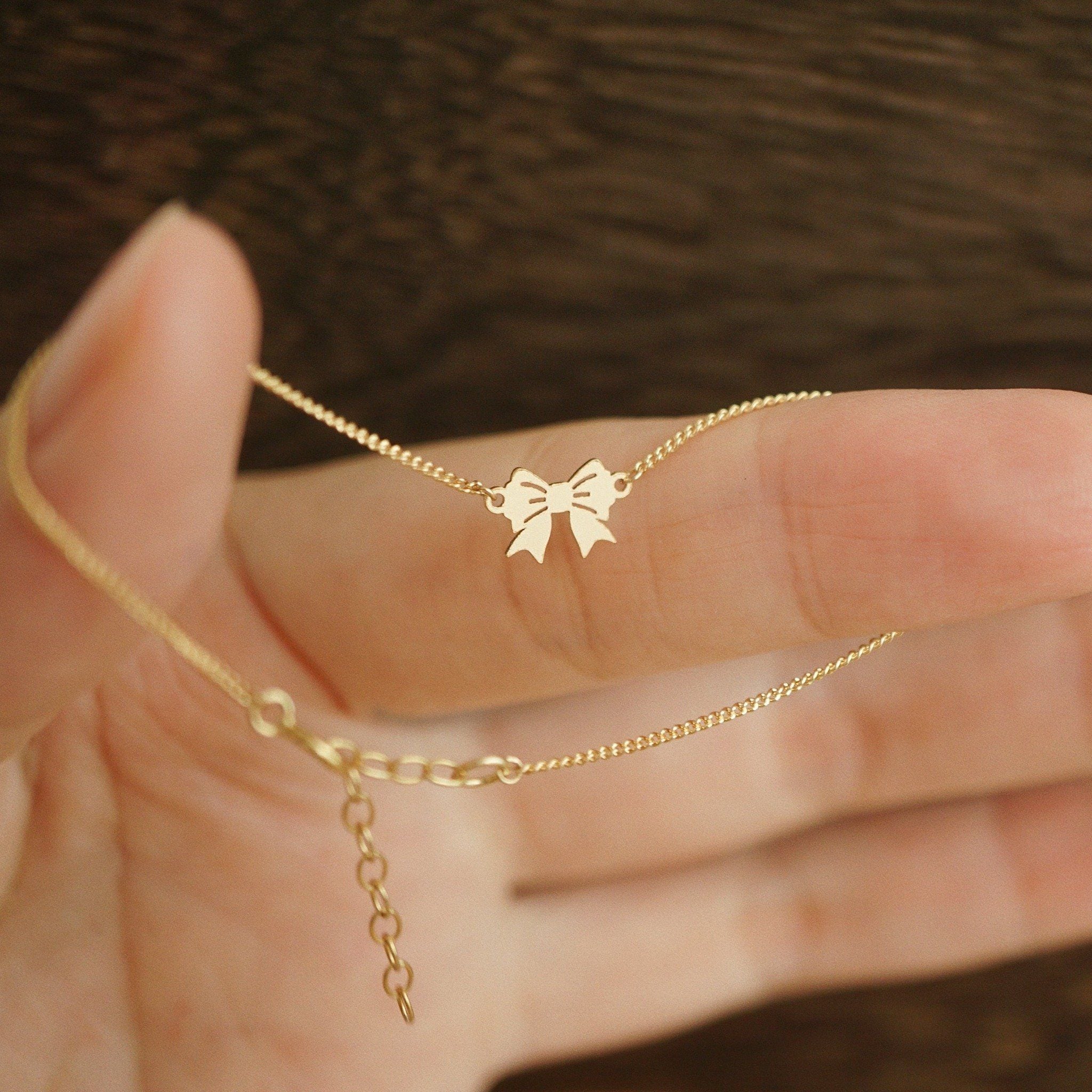  BOW MINI CURB BRACELET 