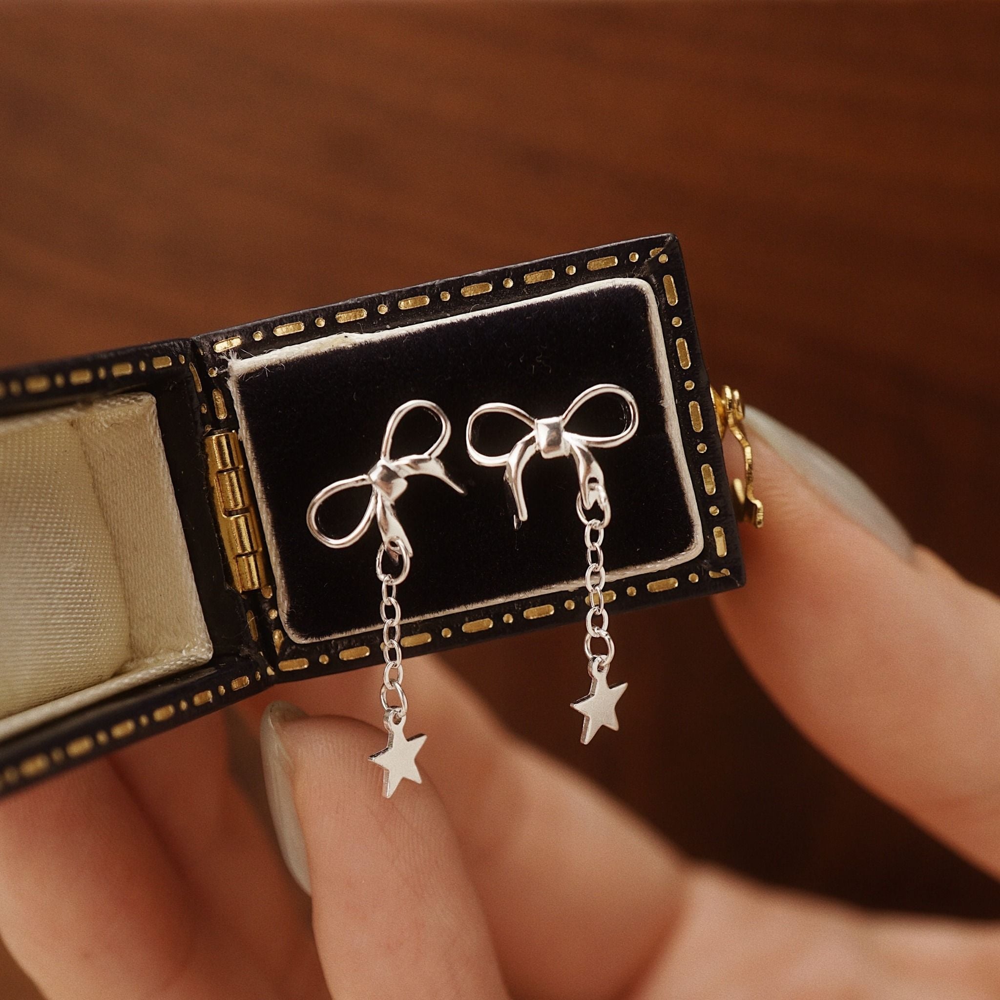  BOW STAR DROP EARRINGS (S) 