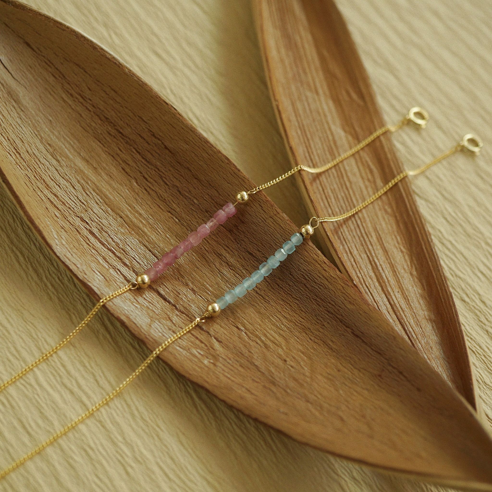  PINK TOURMALINE BEADED BAR MINI CURB BRACELET 
