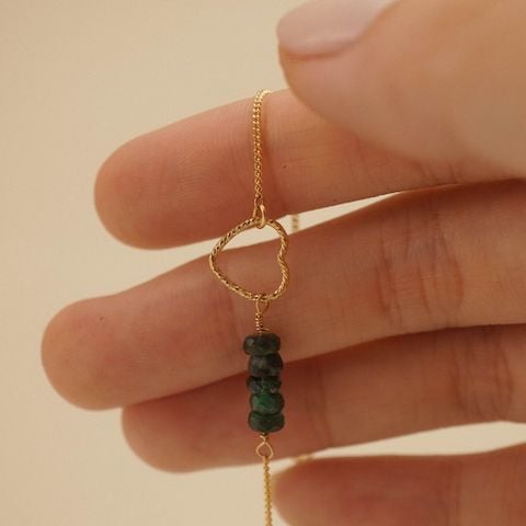 SPARKLE HEART EMERALD MINI CURB BRACELET