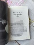  Lá Hoa Trên Đường Về - (Tặng Kèm Lá Bồ Đề + Bookmark + Postcard) 