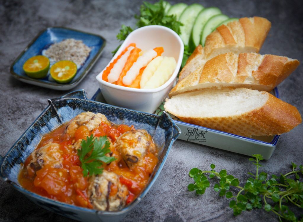  Xíu Mại - Bánh Mì 
