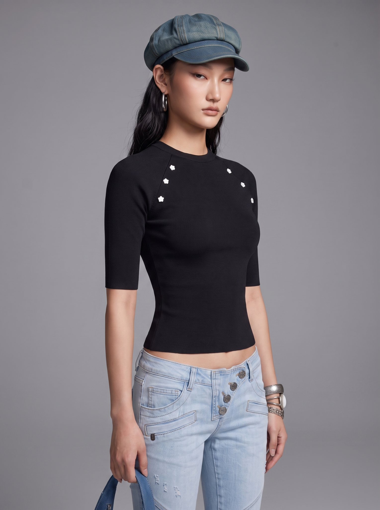  ÁO TAY LỬNG ĐÍNH NÚT HOA / DEMI TOP (ATL02) 