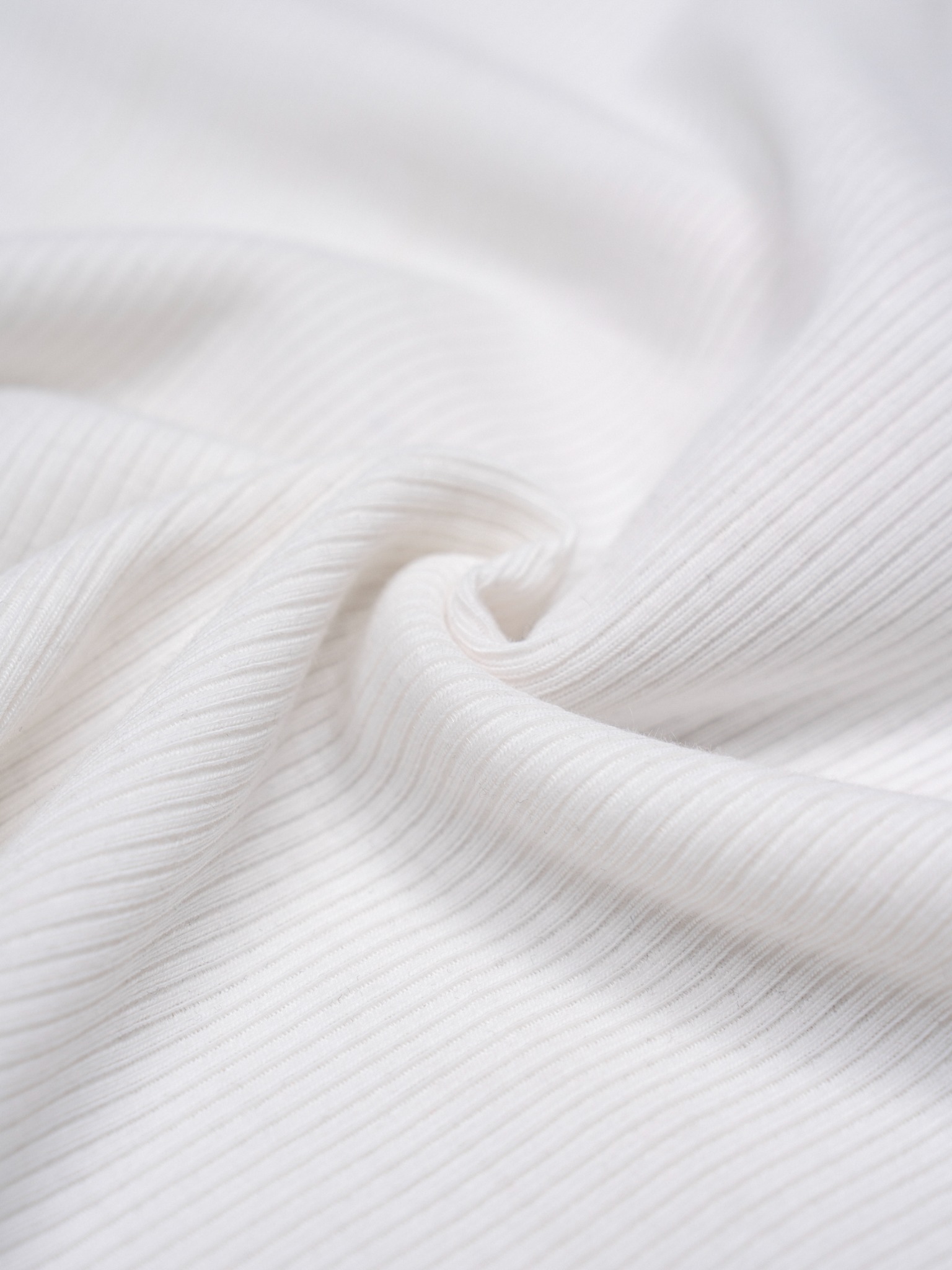  Áo Ba Lỗ Nữ Croptop Cổ Chữ V Ôm Body Chiết Eo (ABL07) 