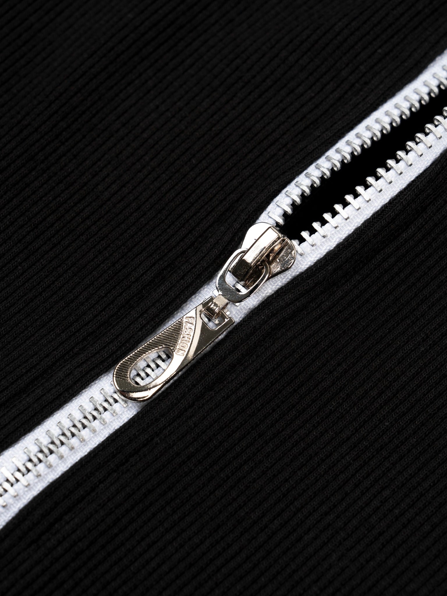  Áo Dài Tay Nữ Ôm Body Chiết Eo Cổ Lọ Khoá Kéo (ATD02) 