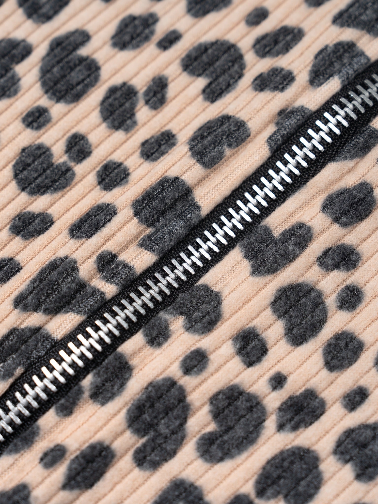  Áo Dài Tay Nữ Ôm Body Chiết Eo Cổ Lọ Khoá Kéo (ATD02) 