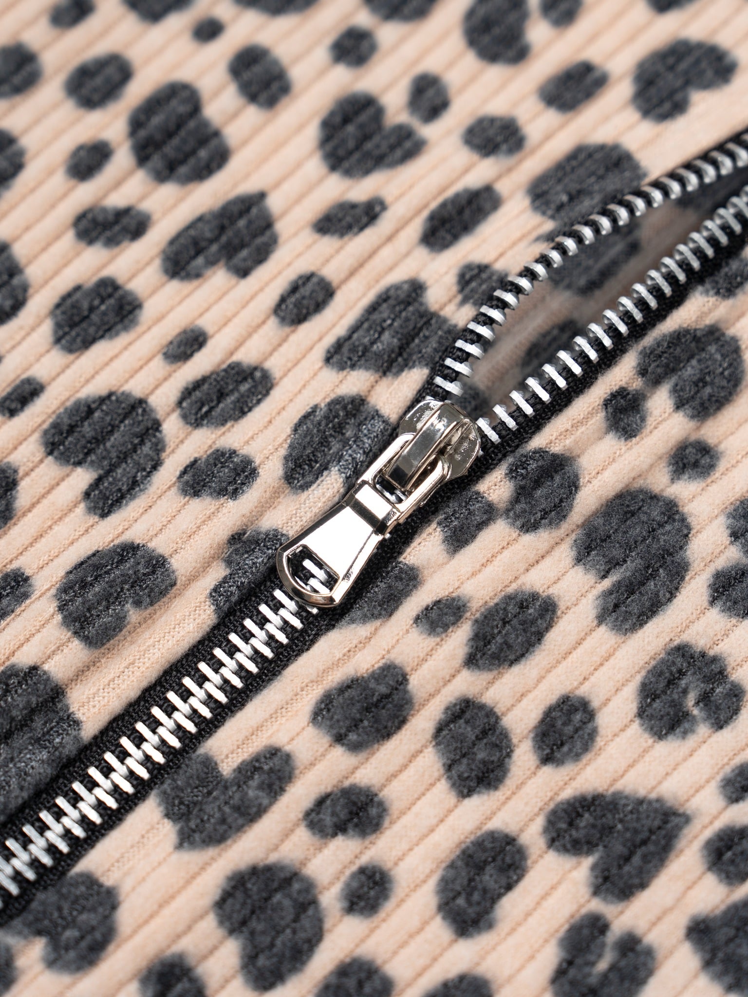  Áo Dài Tay Nữ Ôm Body Chiết Eo Cổ Lọ Khoá Kéo (ATD02) 