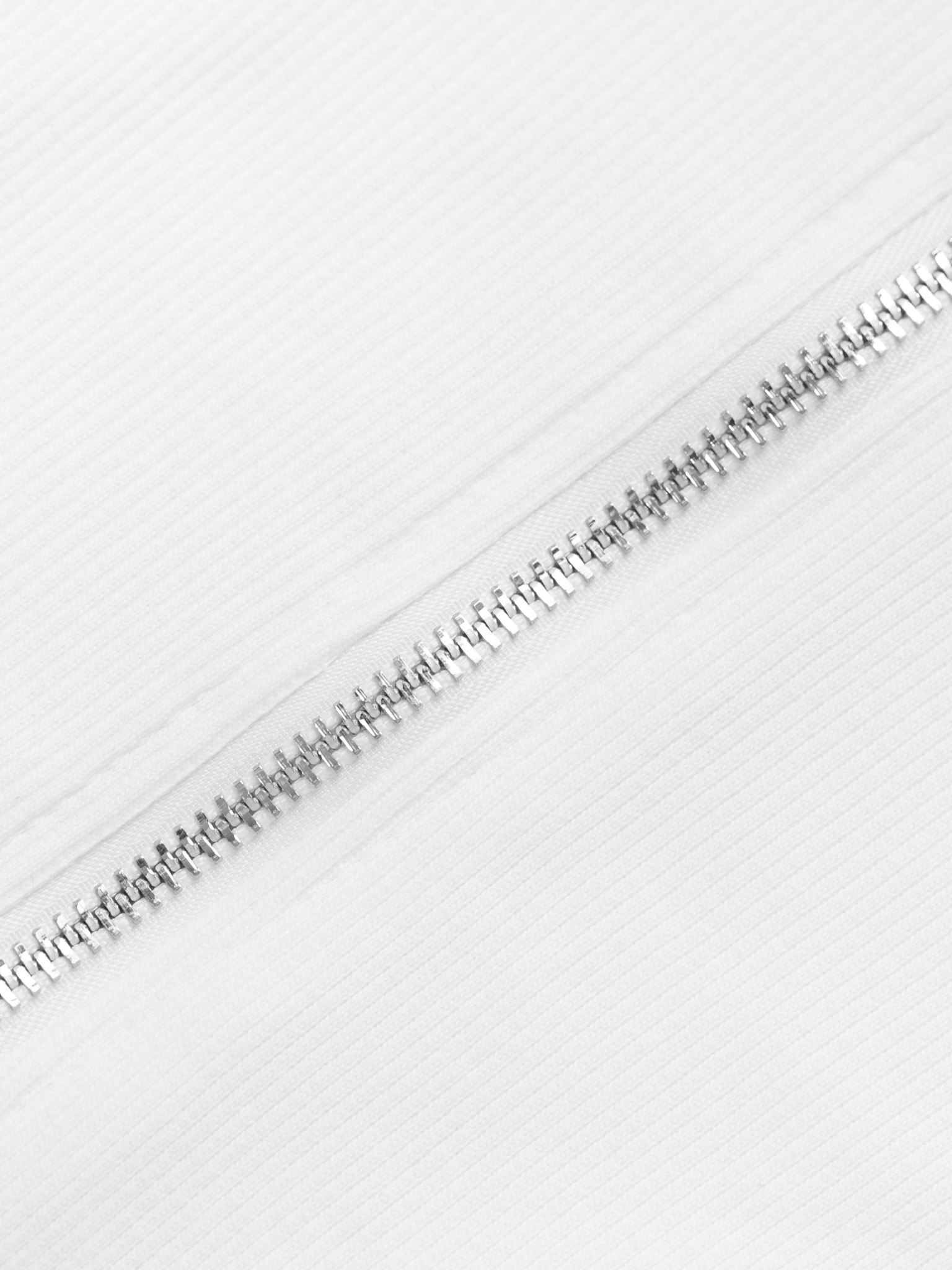  Áo Dài Tay Nữ Ôm Body Chiết Eo Cổ Tròn Khoá Kéo 2 Đầu (ATD10) 