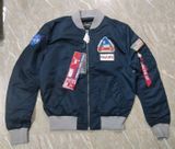  Áo khoác mỏng bomber Alpha Industries MA-1 LW Mission to Mars màu xanh dương có logo. 