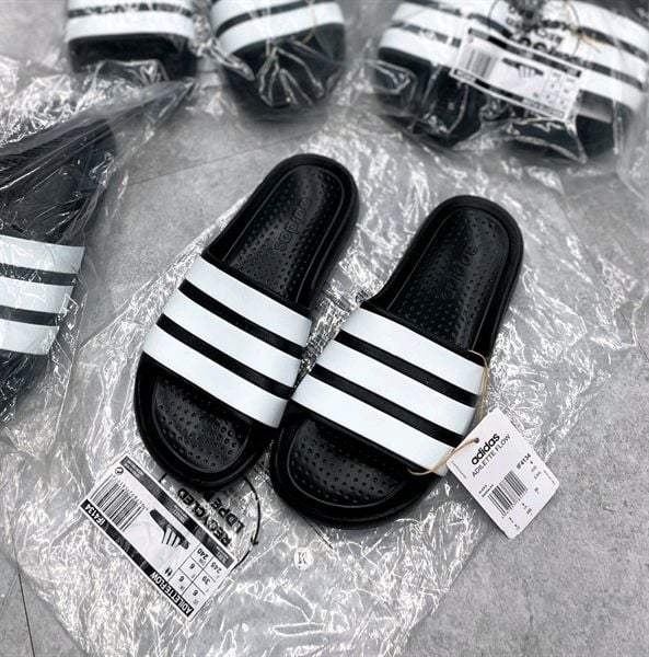  Dép Adidas Mẫu Mới Trắng Sọc Đen 