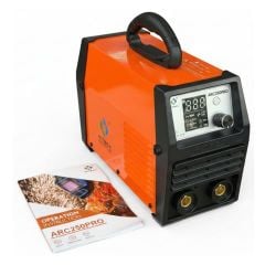 Máy hàn que Hitbox ARC250Pro hàn que 4.0mm đáp ứng tốt nhu cầu gia công sắt thép trong xưởng cơ khí.