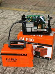 Máy hàn que mini Jacpro ARC 200 3 tụ nguồn. Chuyên hàn kéo que 2li5 liên tục, hỗ trợ 3li2 số lượng lớn. Trang bị công nghệ Nhật Bản