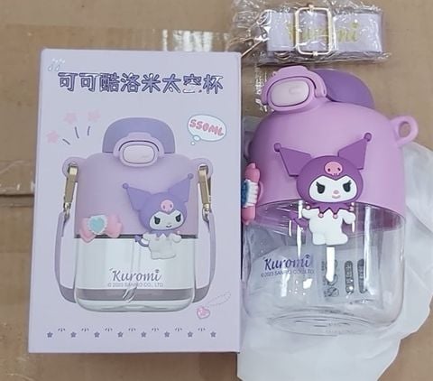 BÌNH NƯỚC SANRIO DÂY ĐEO 550ML