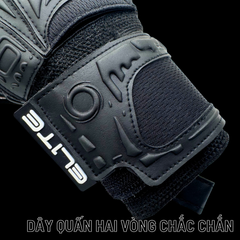 Găng Tay Thủ Môn Elite Black Solo