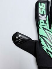 Găng Tay Thủ Môn PKSG Wings Nighthawwk