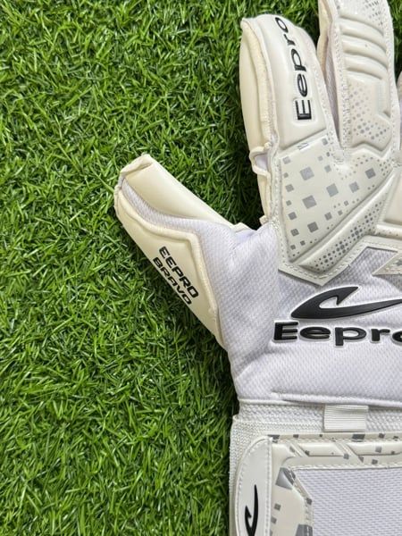 ( Xương Tháo Lắp) Găng Tay Thủ Môn Bravo Eepro Trắng