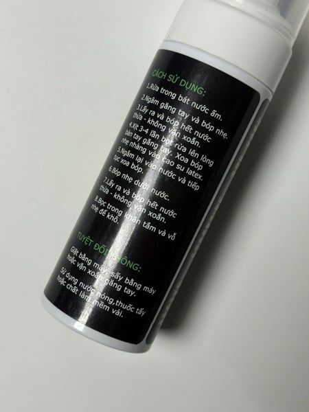 Chai Bọt Vệ Sinh Găng Tay Thủ Môn chuyên dụng PKSG WASH