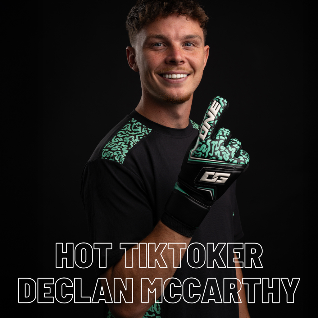 Găng Tay Thủ Môn One NXT Advance Monster NGT