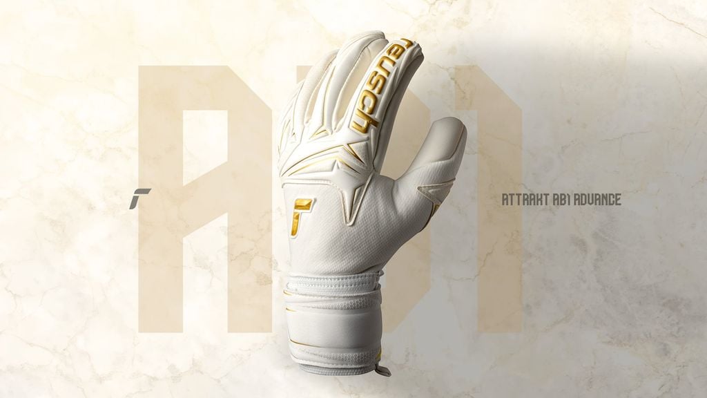 Găng Tay Thủ Môn Reusch Attrakt Duo Evolution – Alisson Becker 5670001 1130