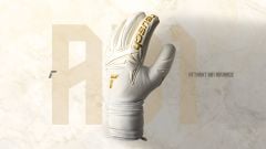 Găng Tay Thủ Môn Reusch Attrakt Duo Evolution – Alisson Becker 5670001 1130