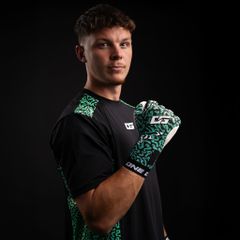 Găng Tay Thủ Môn One OG1 Monster NGT NEW 2025