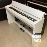  Piano Digital ROLAND F140R Like New 