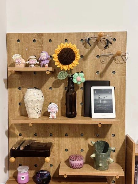 Bảng PEGBOARD Gỗ Treo Tường Hỗ Trợ Trang Trí Không Gian Phòng - Nội Thất IGA - GP295