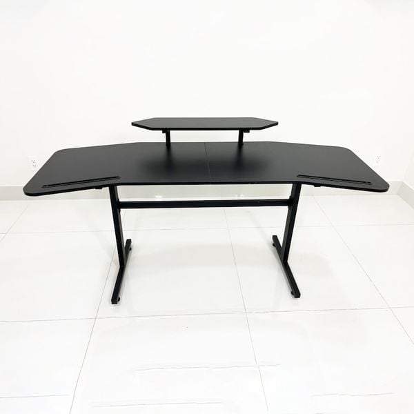 Bàn Gaming Chân Chữ T GM73A