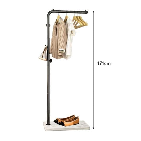 Cây treo quần áo uốn khung đen đế gỗ trắng hiện đại - GM91