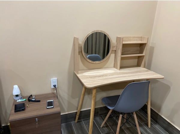 Bàn Trang Điểm Có Hộc Tủ Phong Cách Dành Cho Phái Nữ - GP84 - Hết hàng