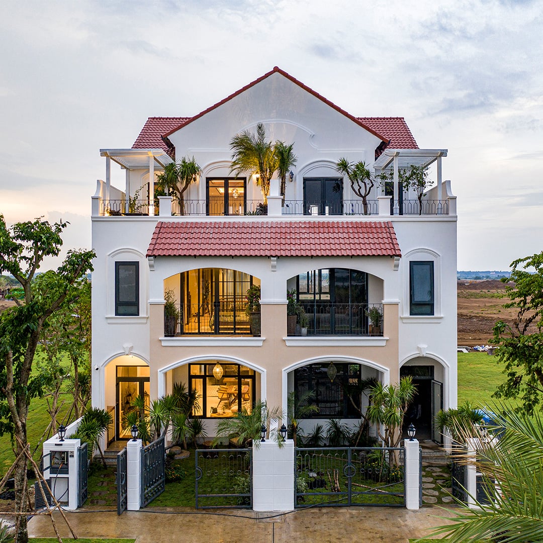  DELUXE GREEN HOUSE 