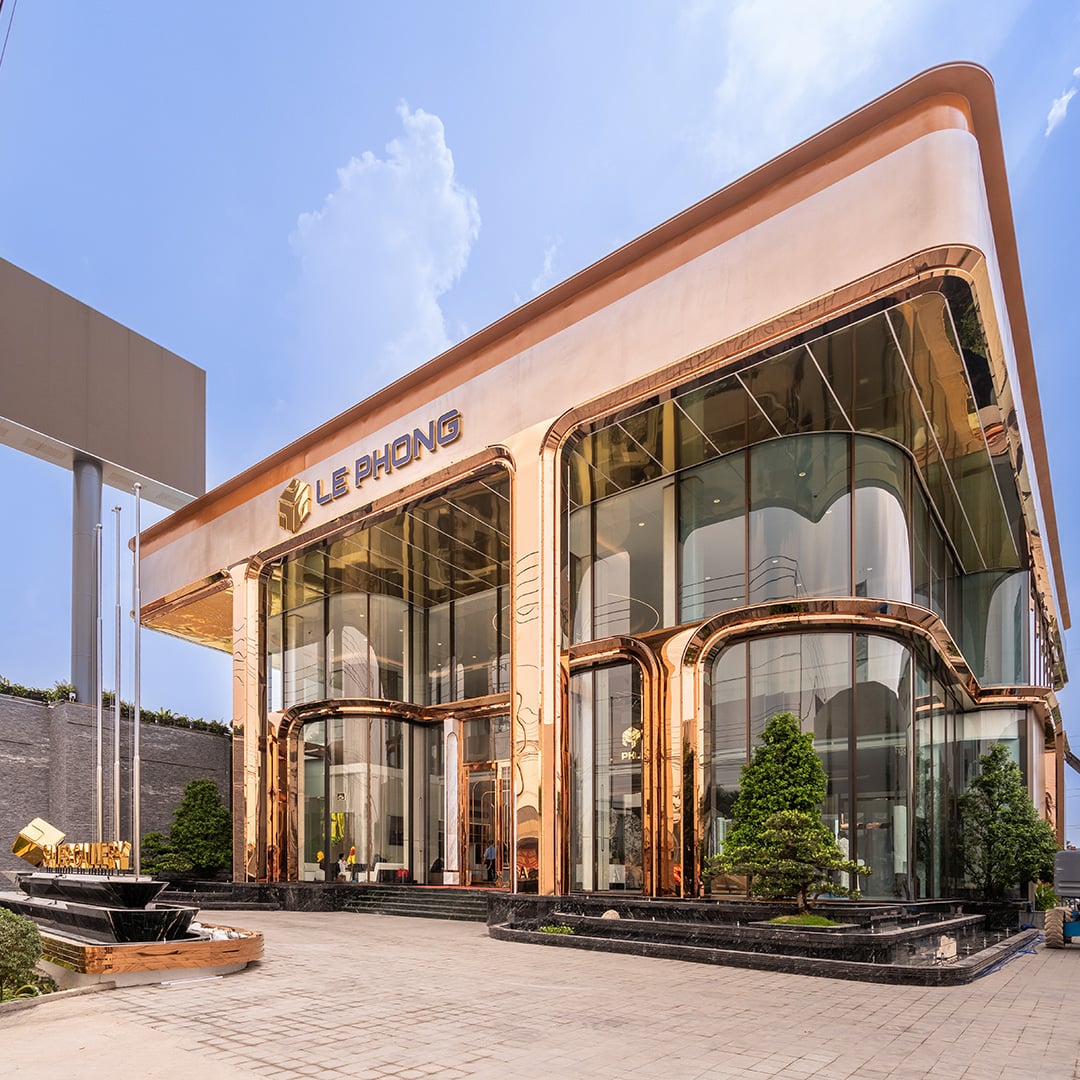  LE PHONG SALES GALLERY 