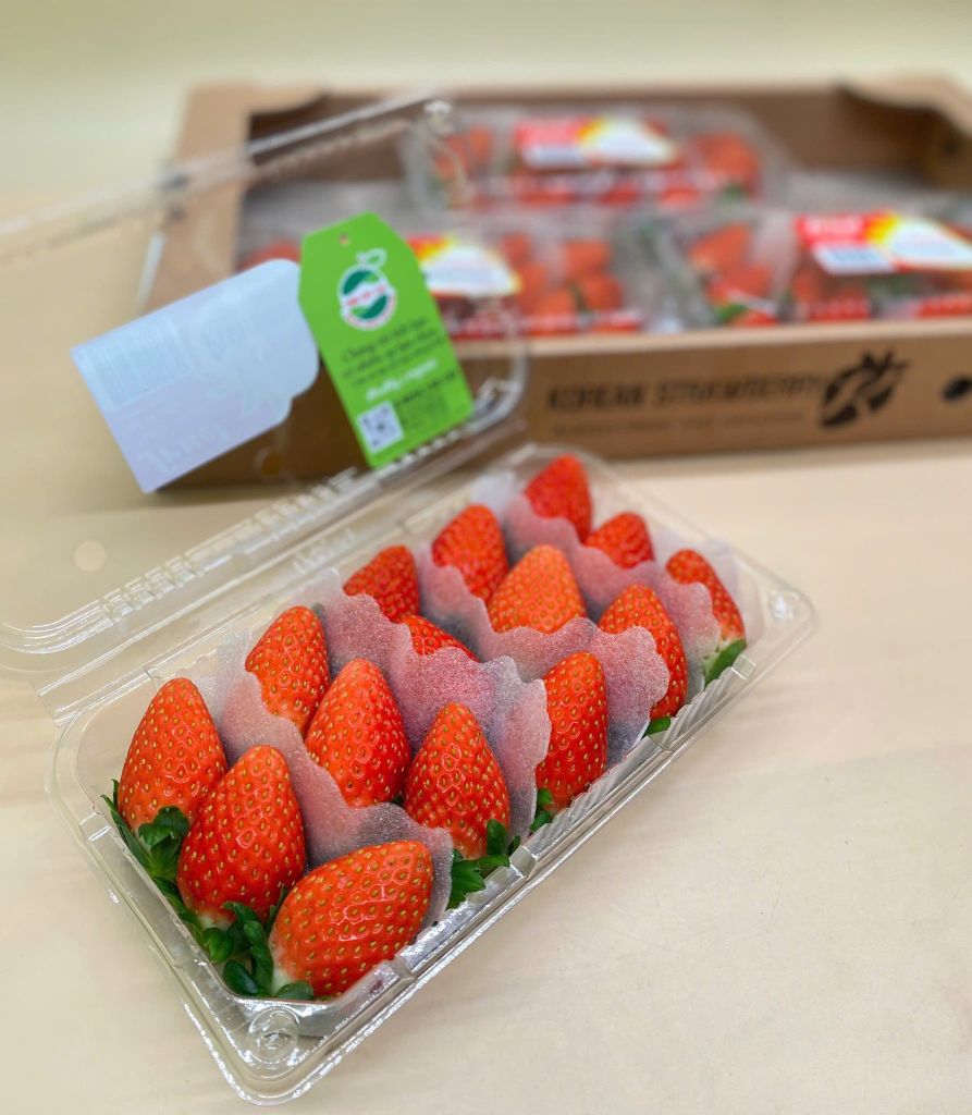 Dâu Tây Hàn Quốc hộp 330g