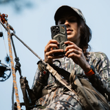  Ốp lưng UAG Monarch Pro Magnetic cho iPhone 16 Series 