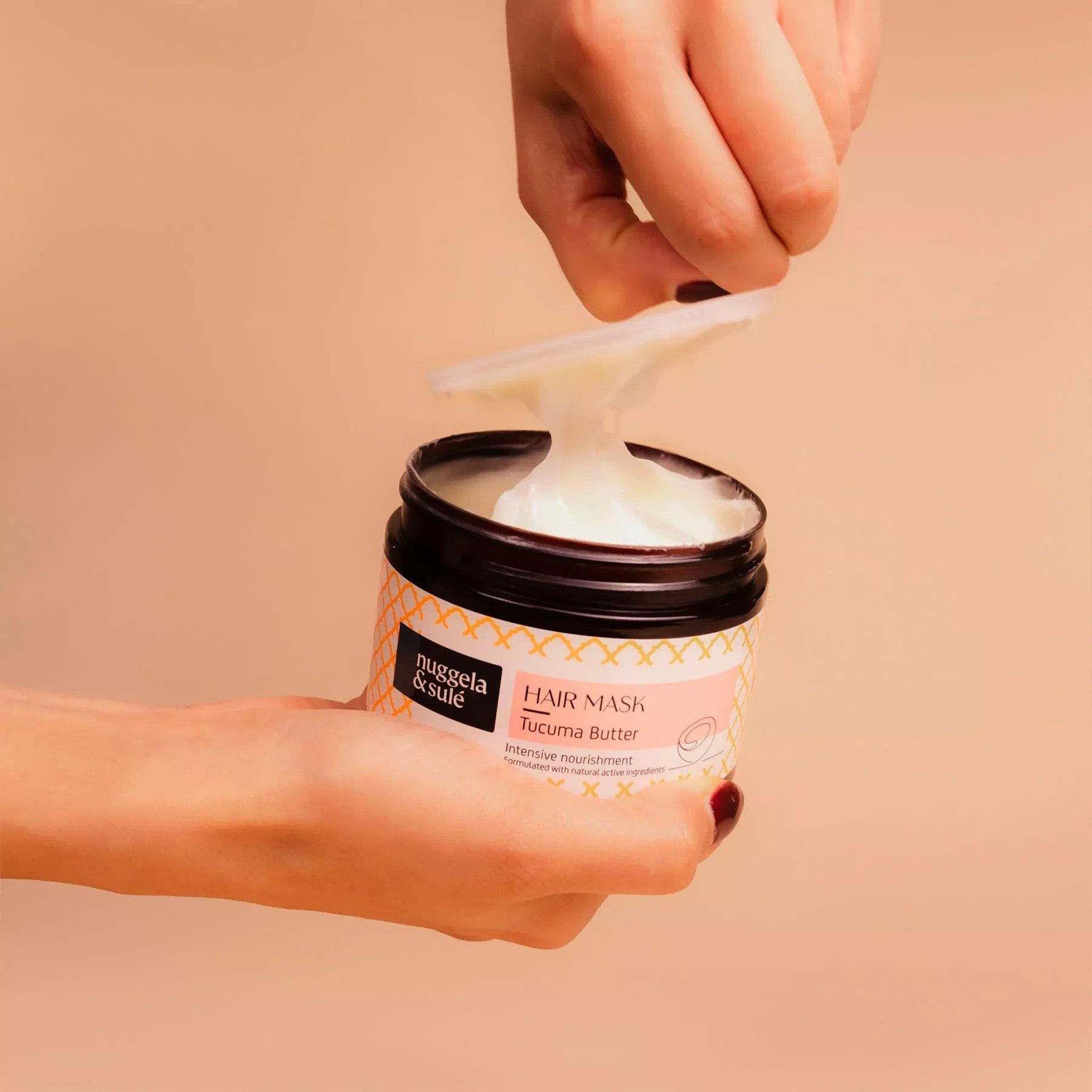  SOUTH BEACH HAIR MASK - Mặt nạ tóc South Beach của Nuggela & Sulé 