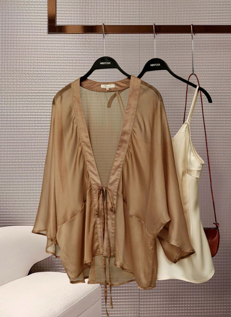 Áo Choàng Mentosa Buộc Dây 2 Màu-KMTS130925L1