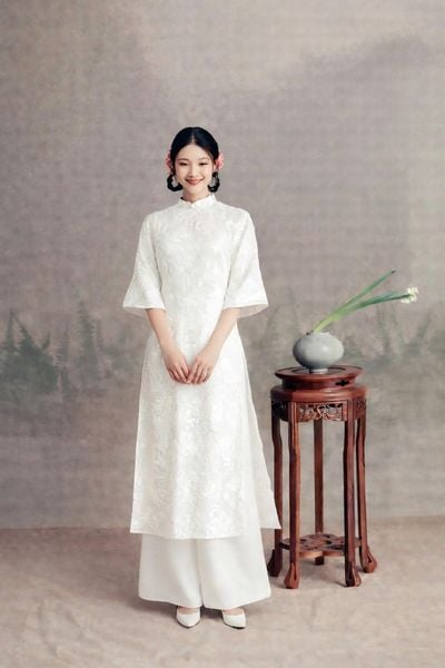  Set Áo Dài Gấm Nổi 3D Mentosa 3 Màu-MTS303122401L2 