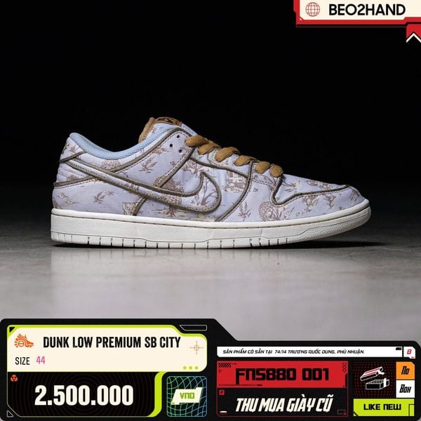 DUNK LOW PREMIUM SB CITY - FN5880 001 - 44