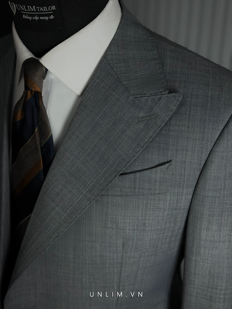Suit Xanh Xám Cổ Nhọn Hai Cúc