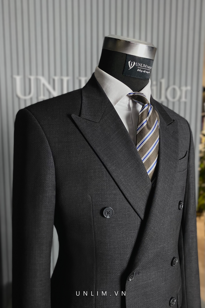 Suit Hai Hàng Khuy Cổ Nhọn Vân Tweed