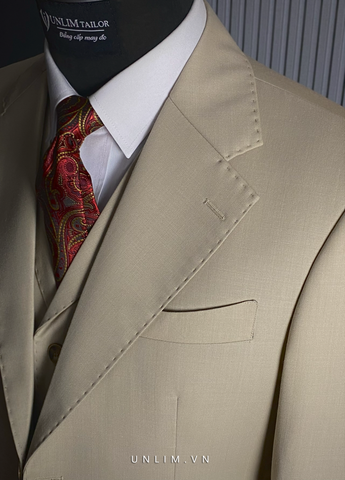 Suit Cổ K Hai Cúc Be Sáng